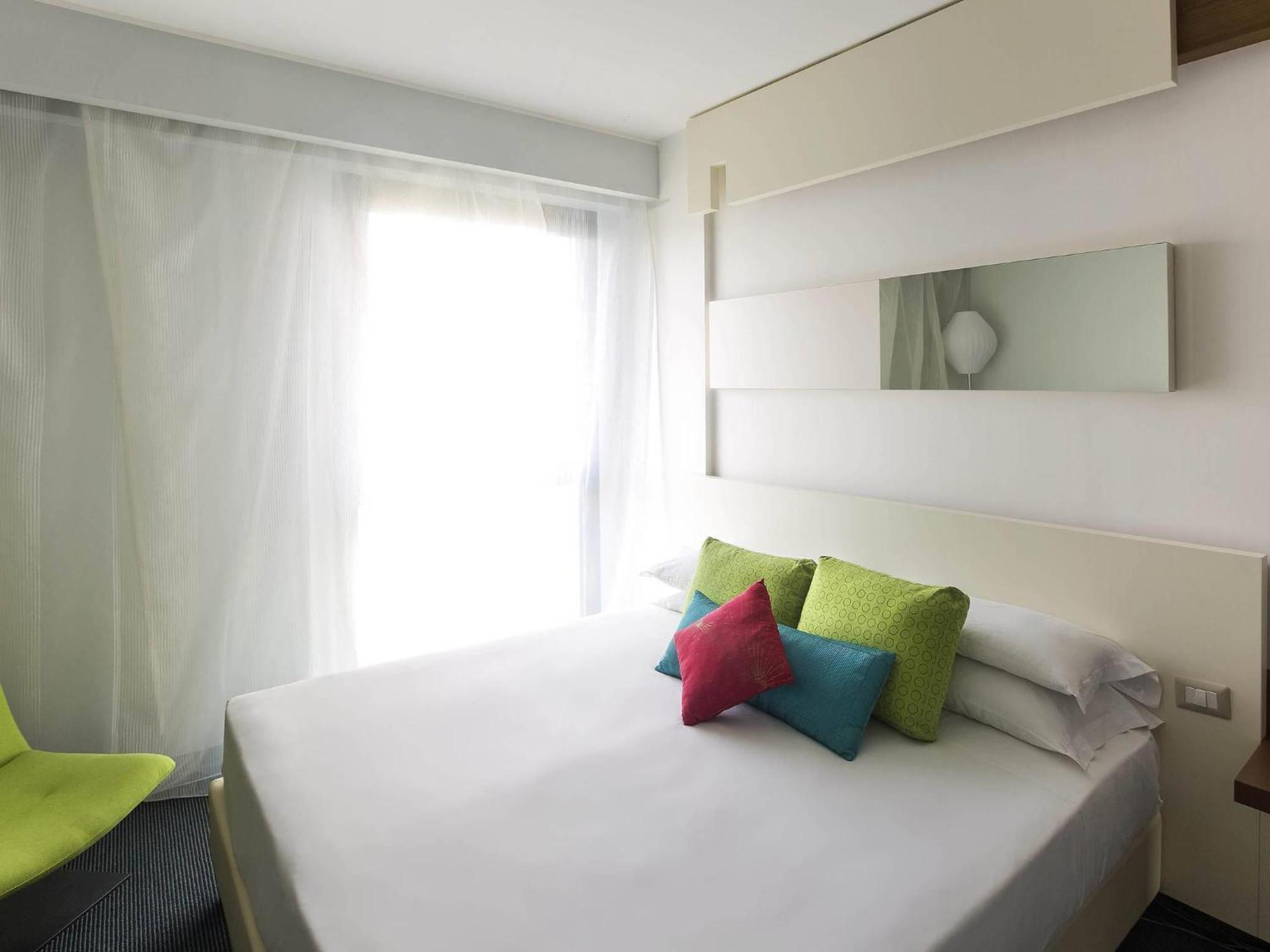 Ibis Styles Roma Eur — Fotos 2